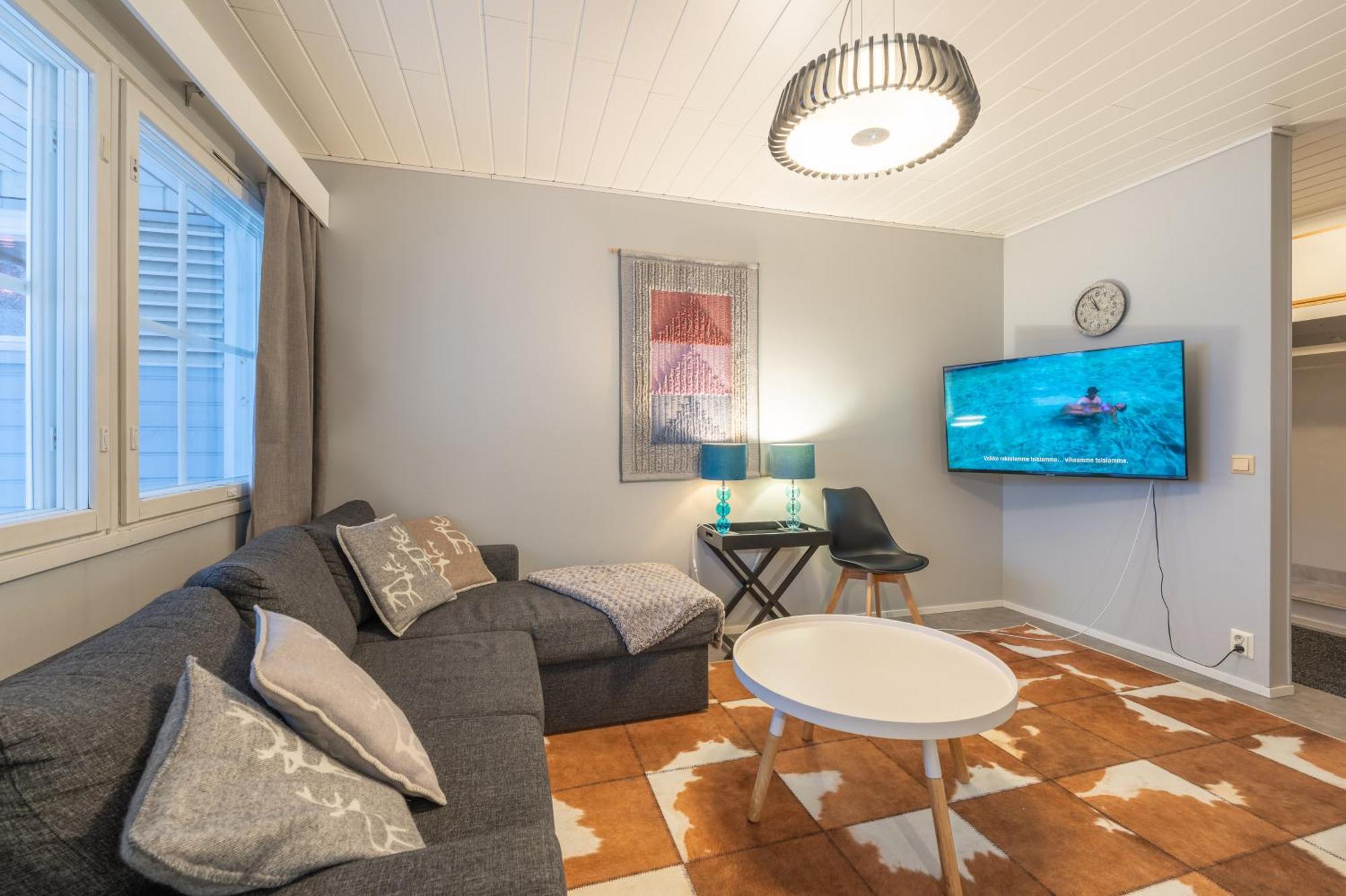Kuukkeli Apartment *